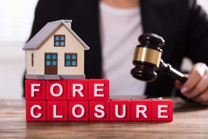 Short Sale vs Foreclosure: What's the Difference? | Mashvisor Short Sale vs Foreclosure: What's the Difference? | Mashvisor